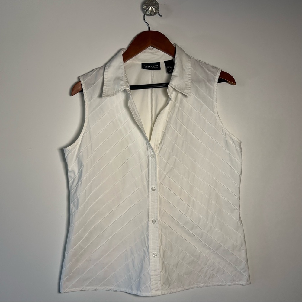 ÑEW YORK COMPANY TANK TOP BLOUSE - Picture 10 of 16